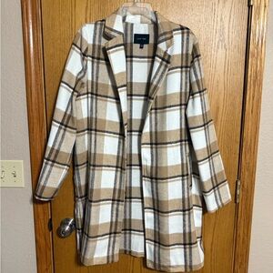 Love Tree Women's Tan and White Plaid Blazer